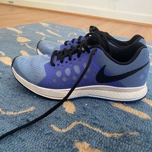 GUC Nike Air Zoom Pegasus 31 sneakers